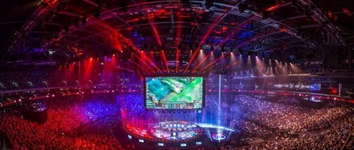 邦本在中场 邦本在中场